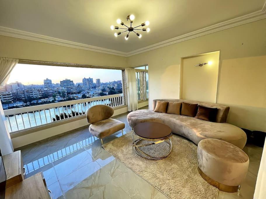 Apartment 3br Nile View Zamalek Island Abu El Feda Luxury Cairo